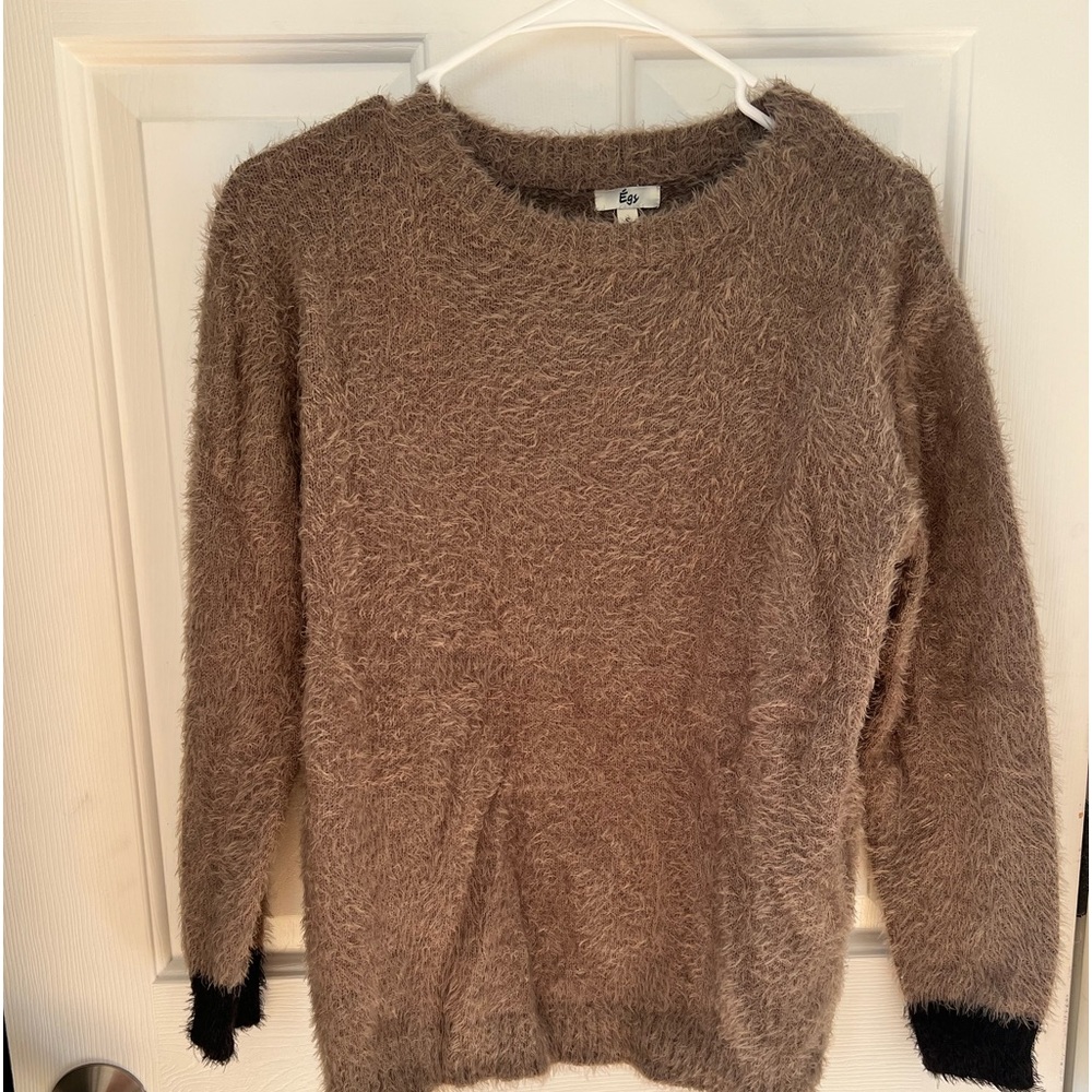 Women’s size small Eloges , soft warm sweater brown with black cuffed sleeves